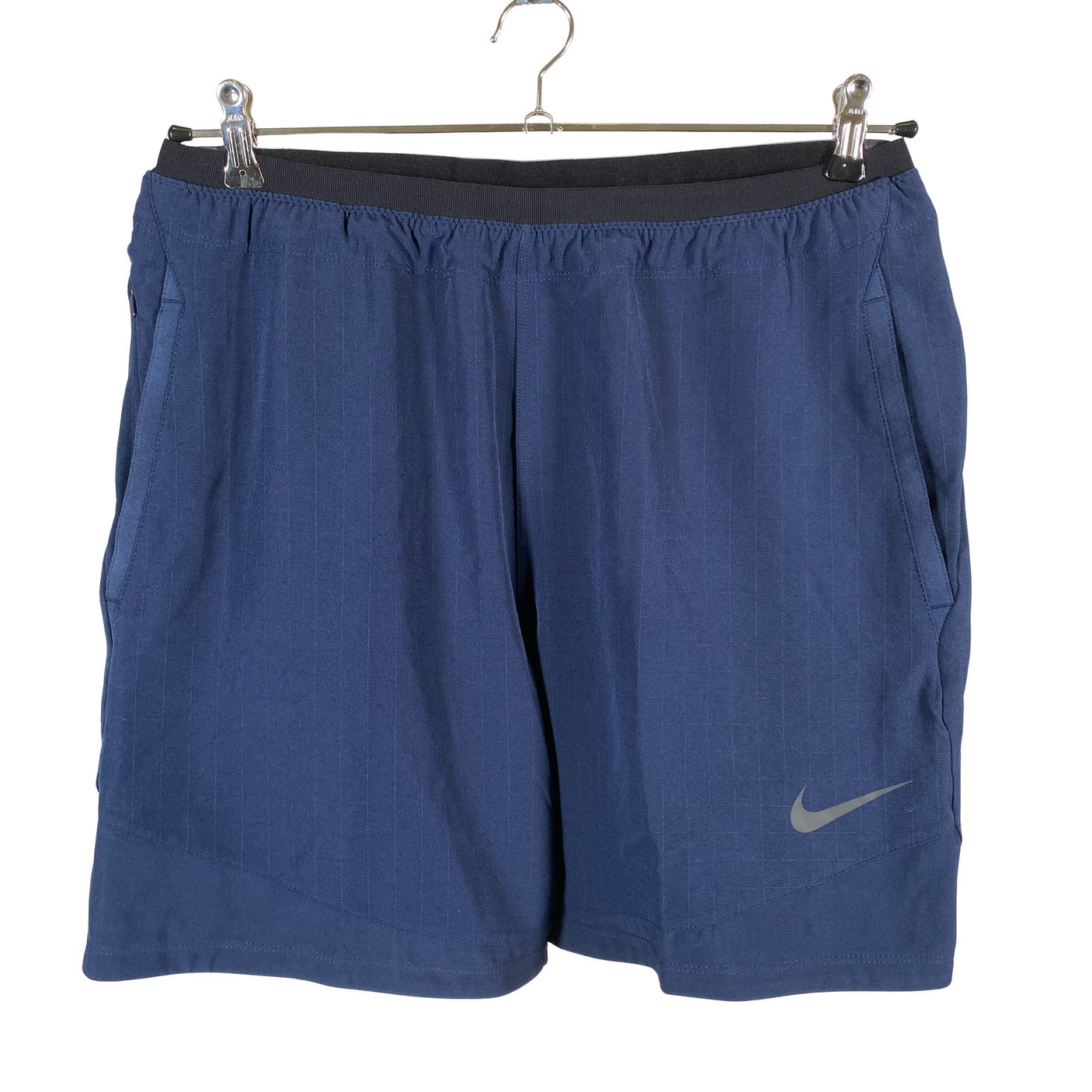 Unisex Nike - Urheilushortsit, koko L -  (1)