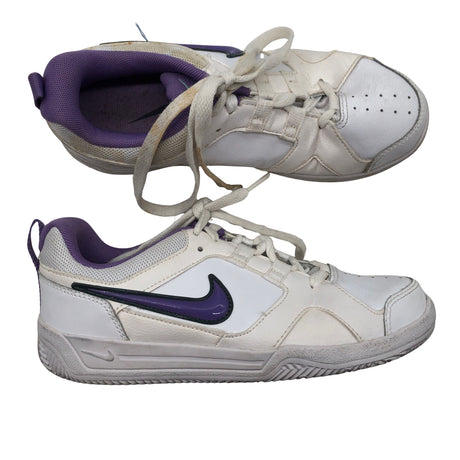 Unisex Nike - Sisäliikuntakengät, koko 37 -  ()