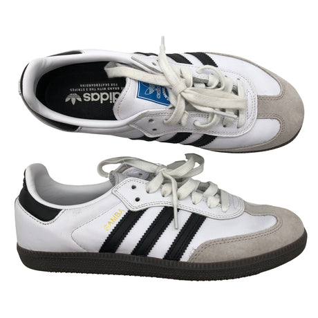 Unisex Adidas - Tennarit, koko 39 -  ()