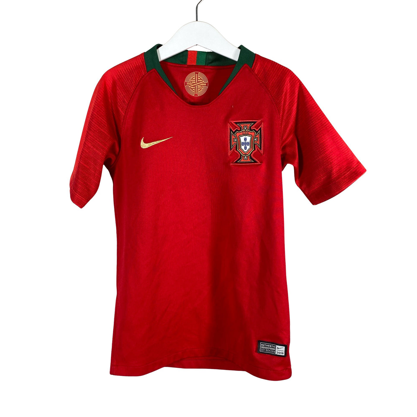 Unisex Nike - Urheilupaita, lyhyet hihat, koko 128 - 134 -  (1)
