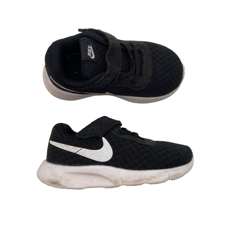 Unisex Nike - Lenkkarit, koko 22 -  ()