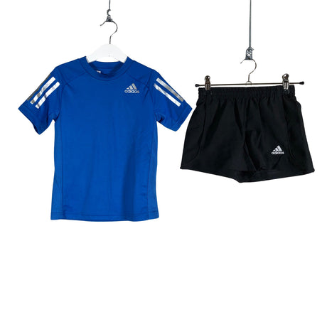 Unisex Adidas - Urheiluasu, koko 110 - 116 -  ()