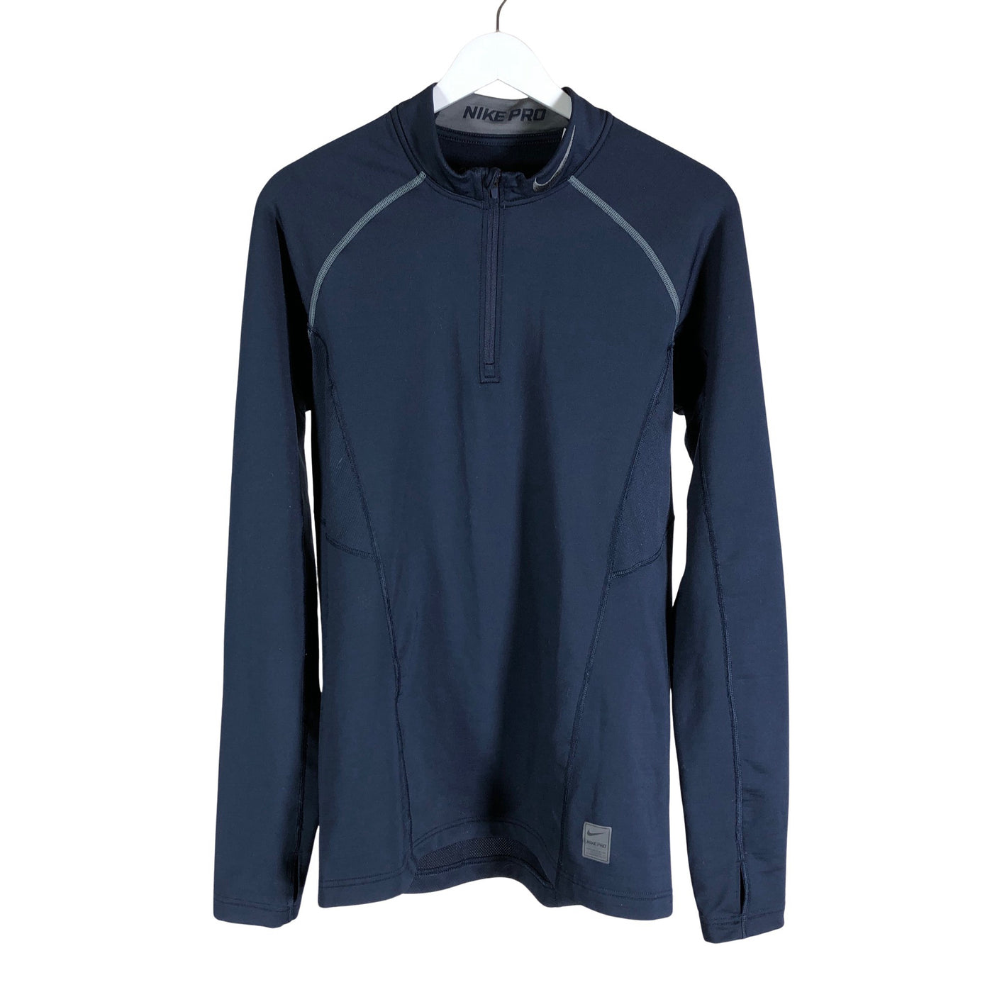 Unisex Nike - Urheilupaita, 
pitkät hihat, koko M -  (1)
