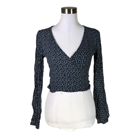 Unisex Brandy Melville - Pusero, koko 38 -  ()