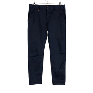 Unisex Hugo Boss - Chinot, koko XL -  (1)