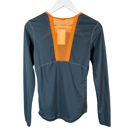 Unisex Nike - Urheilupaita, 
pitkät hihat, koko 34 -  (2)
