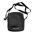 Unisex Calvin Klein Jeans - Shoulder bag, size Mini - Black ()