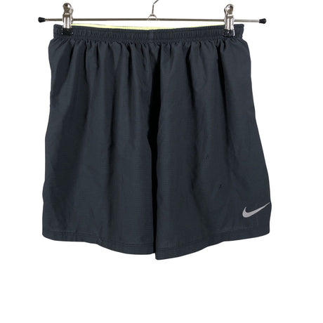 Unisex Nike - Sports shorts, size 38 - Black ()