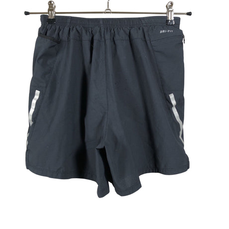 Unisex Nike - Sports shorts, size 38 - Black (2)