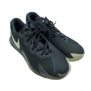 Unisex Nike - Indoor sports shoes, size XS - Green (2)