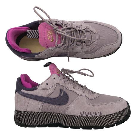 Unisex Nike - Casual sneakers, size XS - Violet ()
