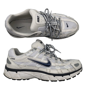 Unisex Nike - Casual sneakers, size XS - White (1)