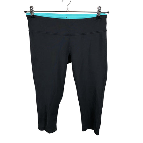 Unisex Reebok - Sports capri pants, size 40 - Black ()
