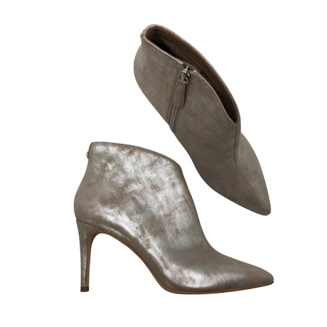 Unisex Guess - Nilkkurit, koko 38 -  ()
