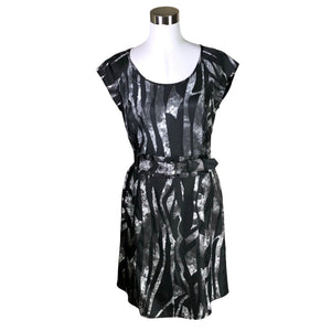 Unisex Esprit - Juhlamekko, koko 40 -  (1)