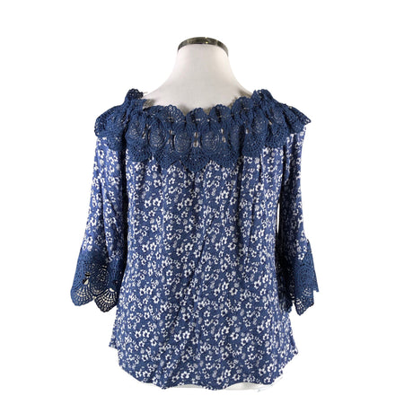 Unisex Cream - Blouse, size 44 - Blue (2)