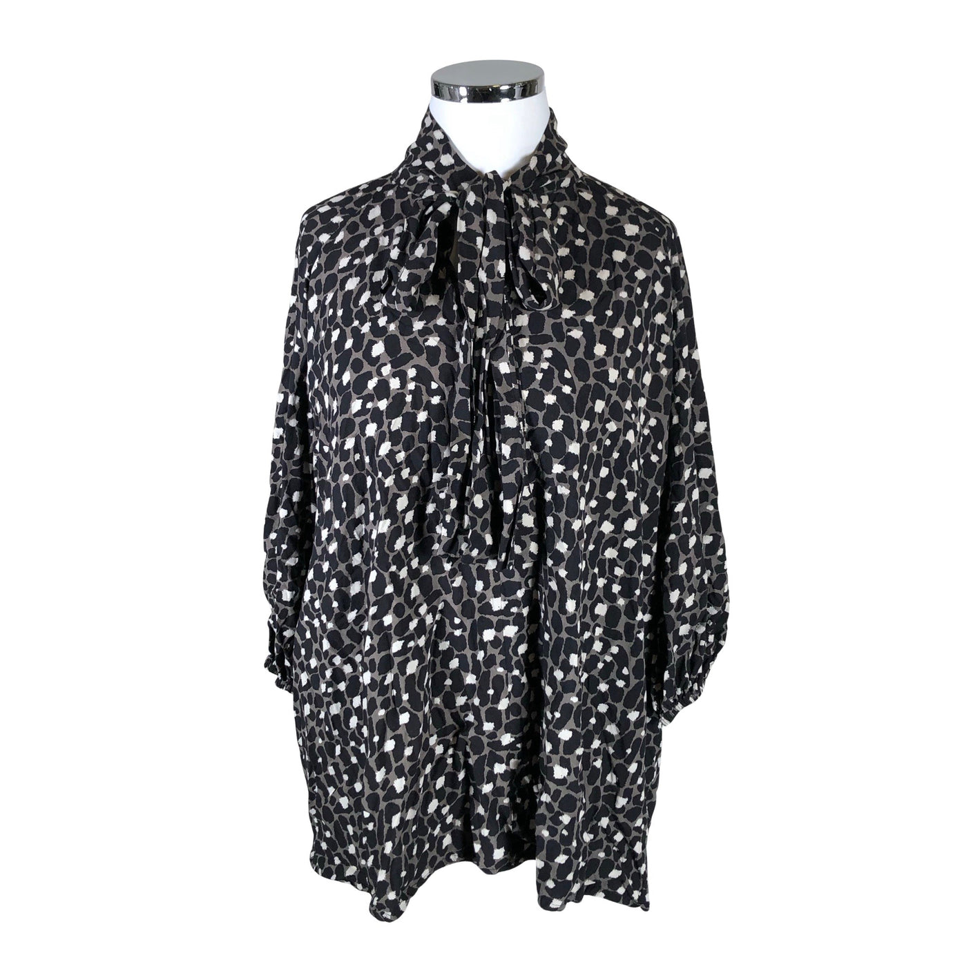 Unisex Miia Halmesmaa - Sifonkitunika, koko 46 -  (1)