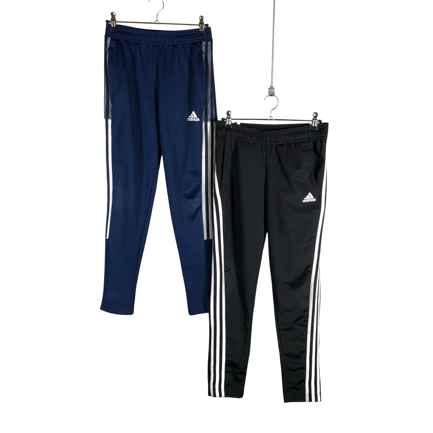 Unisex Adidas - Verryttelyhousut, koko 146 - 152 -  (1)