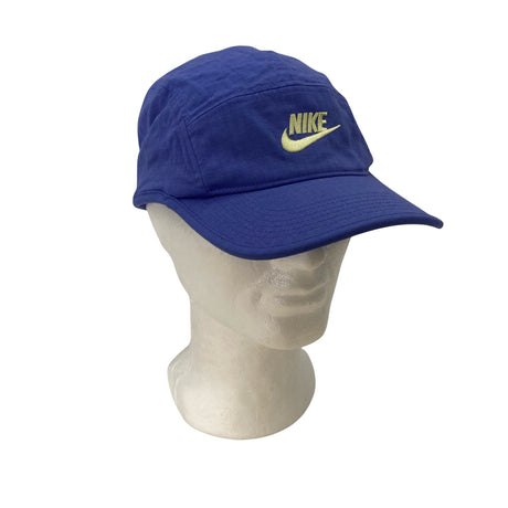 Unisex Nike - Lippalakki, koko 52 - 54 cm -  ()
