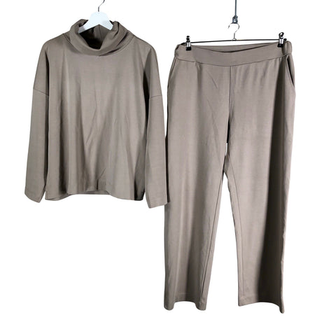 Unisex Noom - Collegeasu, koko 42 -  ()
