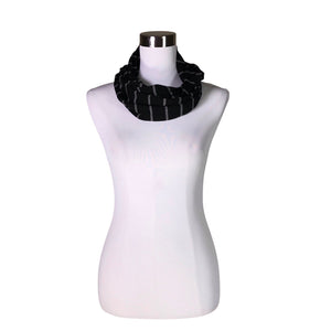 Unisex Ritva Falla - Circle scarf, size Midi - Black (1)