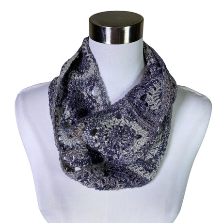 Unisex Handmade - Circle scarf, size Mini - Violet ()