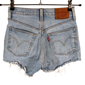 Unisex Levi's - Denim shorts, size W23 - Light blue (2)