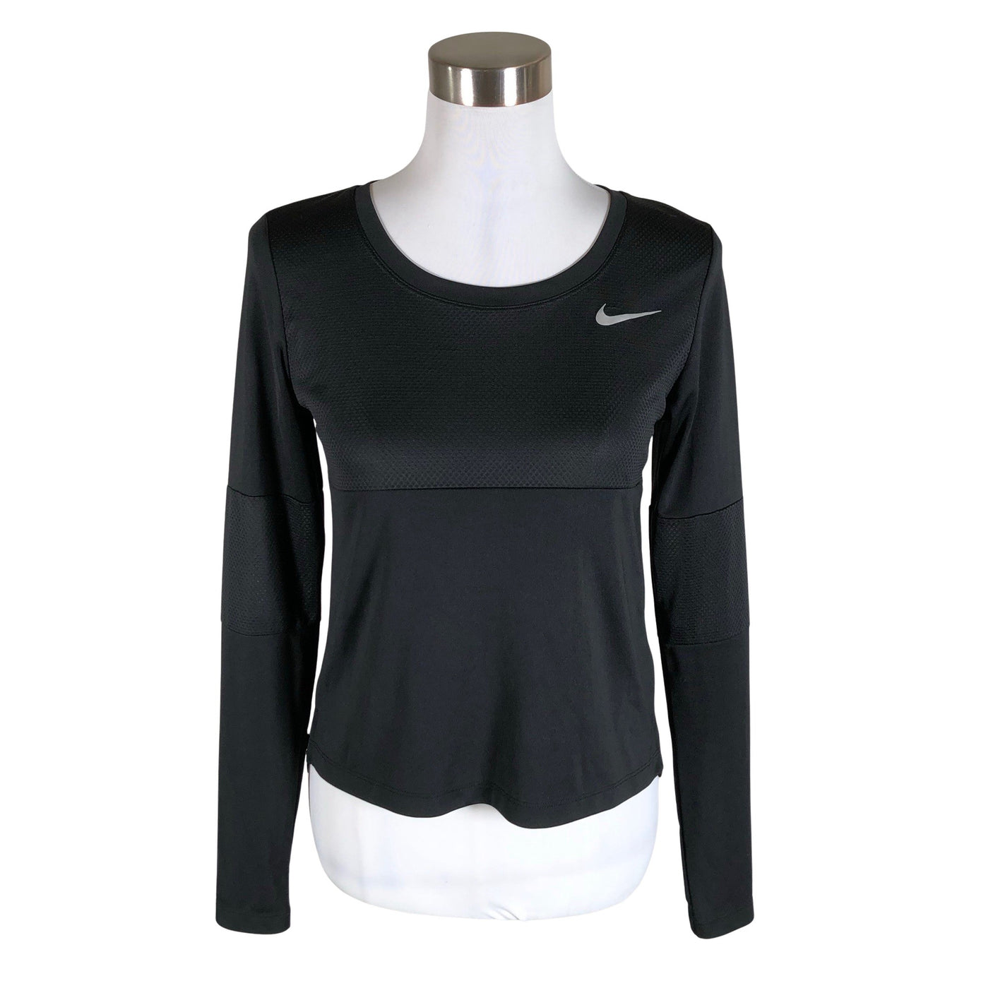 Unisex Nike - Urheilupaita, 
pitkät hihat, koko 36 -  (1)