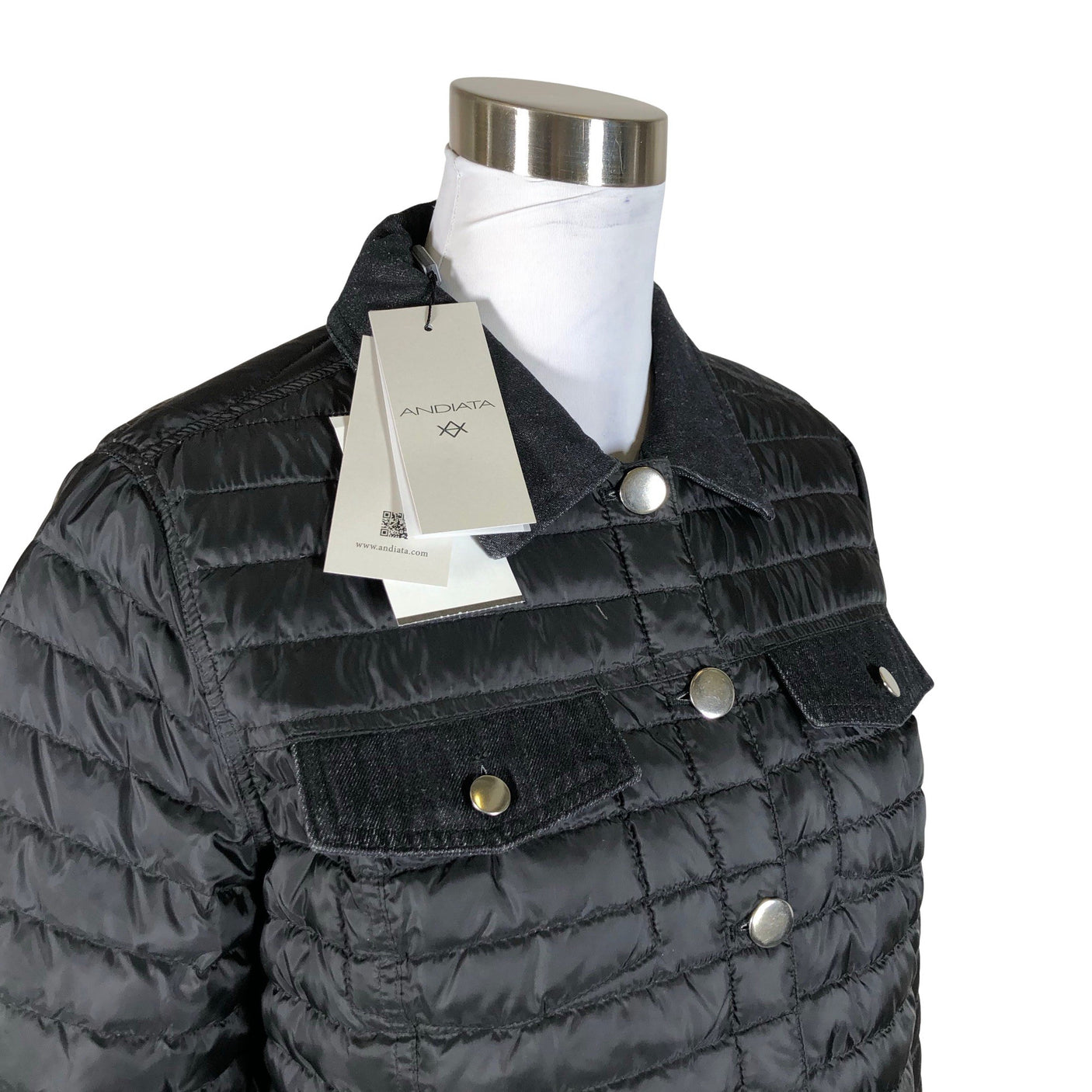 Unisex Andiata - Light down jacket, size 40 - Black (3)