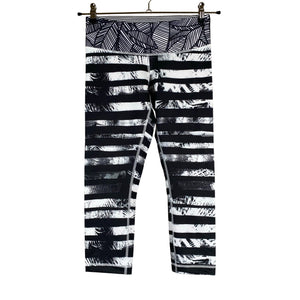 Unisex Lululemon - Sports capri pants, size 38 - Black (1)