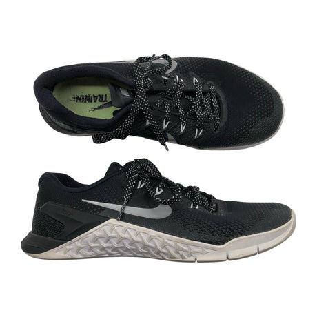 Unisex Nike - Indoor sports shoes, size 38 - Black ()