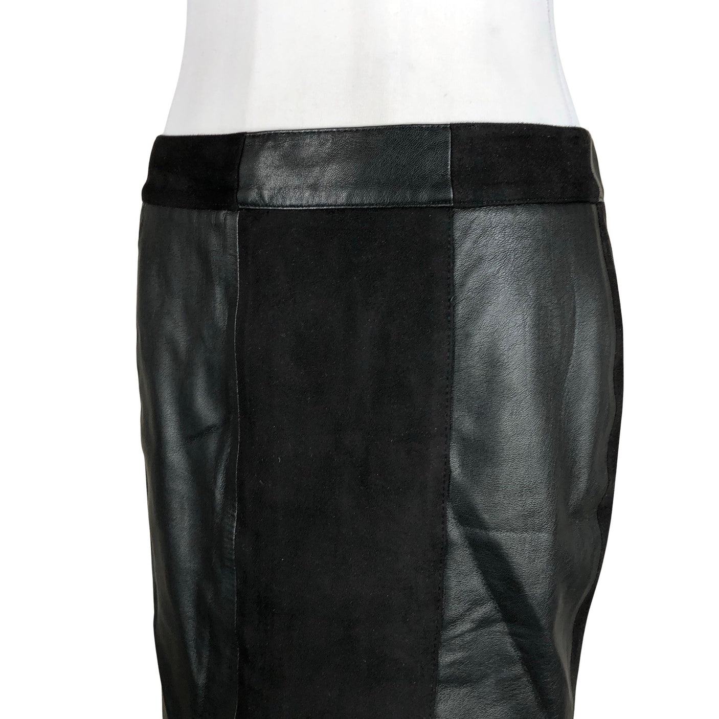 Unisex Hugo Boss - Leather skirt, size 36 - Black (3)