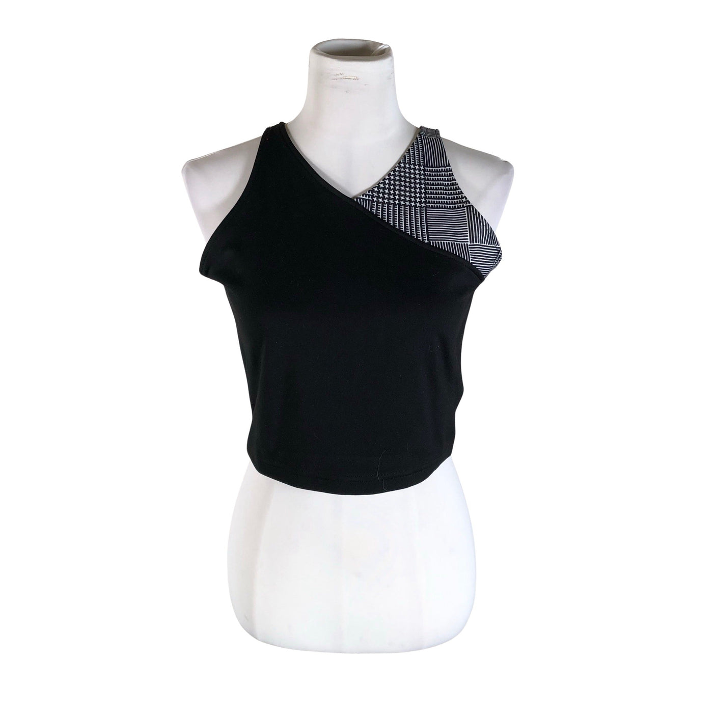 Unisex Nike - Sports top, size 40 - Black (1)