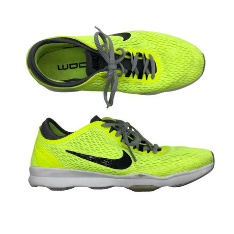 Unisex Nike - Indoor sports shoes, size 38 - Green ()