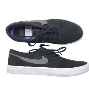 Unisex Nike - Casual sneakers, size 43 - Black (2)
