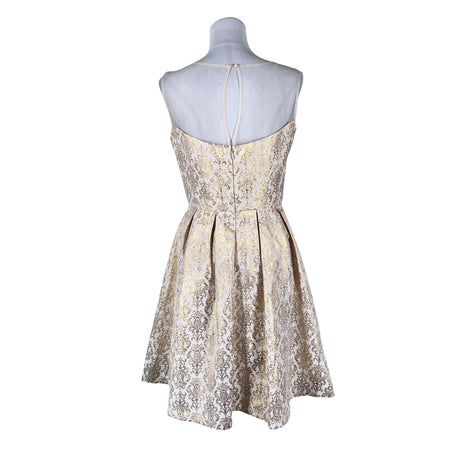 Unisex Chi Chi London - Party dress, size 40 - Beige (2)