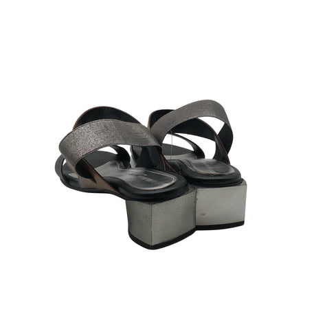 Unisex Red Shoe - Heeled sandals, size 37 - Silver (2)