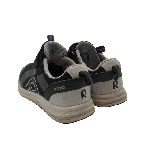 Unisex Reima - Spring/Fall shoes, size 33 - Black (2)