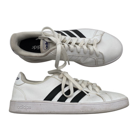 Unisex Adidas - Casual sneakers, size 40 - White ()