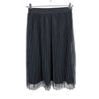 Unisex London Fog - Pleated skirt, size 36 - Black ()