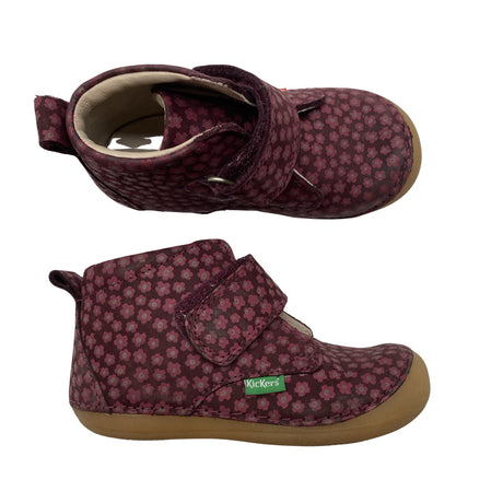 Unisex Kickers - Spring/Fall shoes, size 24 - Violet ()