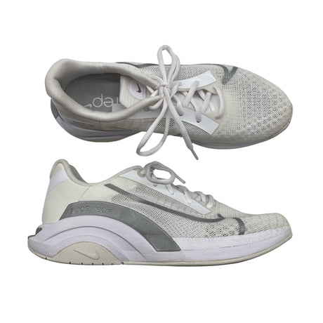 Unisex Nike - Running shoes, size 38 - White ()