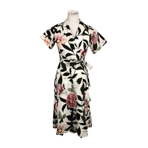 Unisex Tallinn Dolls - Dress, size 36 - White (1)