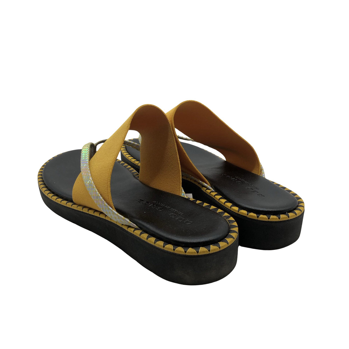 Unisex Red Shoe - Sandals, size 37 - Yellow (3)
