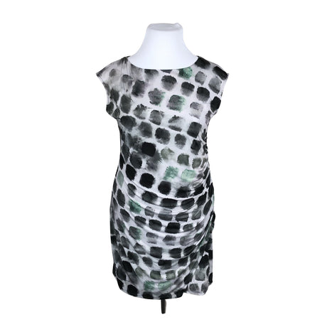 Unisex Cartoon - Schiffon dress, size 42 - Green ()