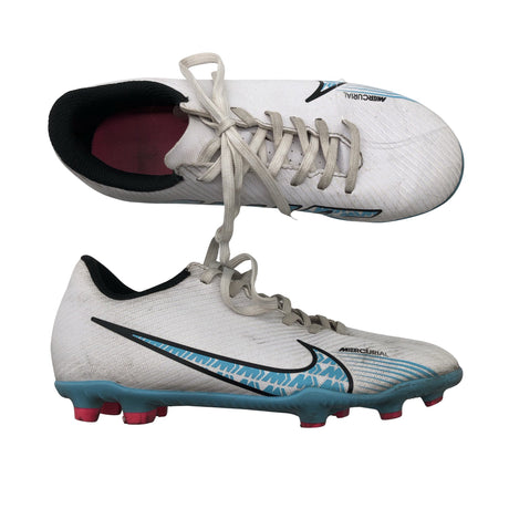 Unisex Nike - Football boots, size 34 - White ()