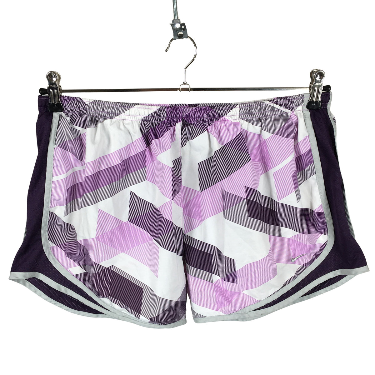 Unisex Nike - Sports shorts, size 40 - Violet (1)