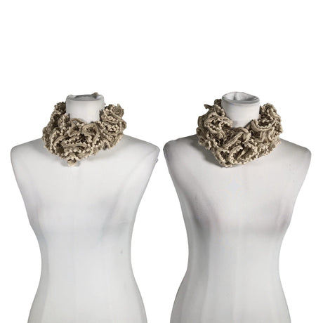 Unisex Handmade - Circle scarf, size Midi - Beige ()