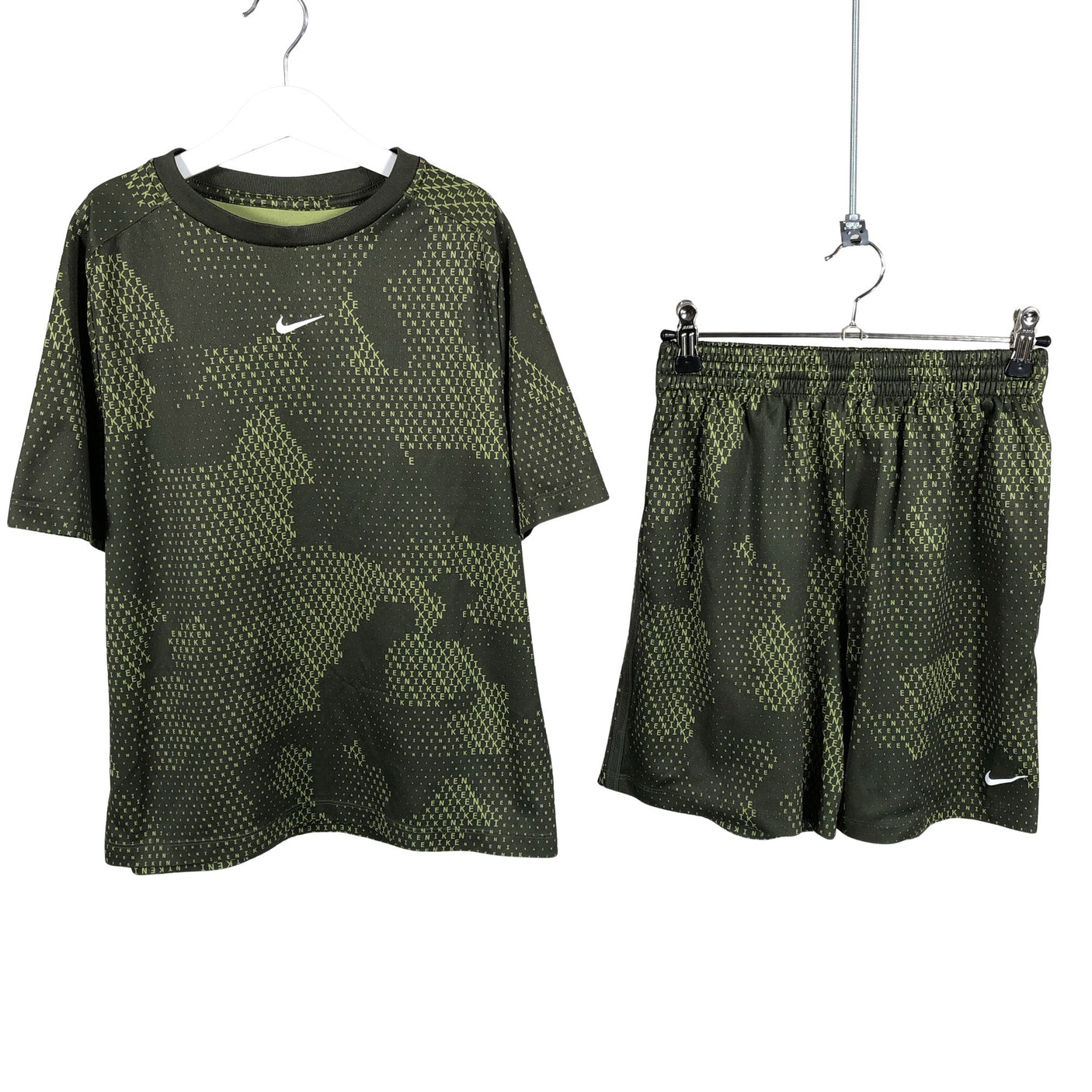Unisex Nike - Sports suit, size 146 - 152 - Green (1)