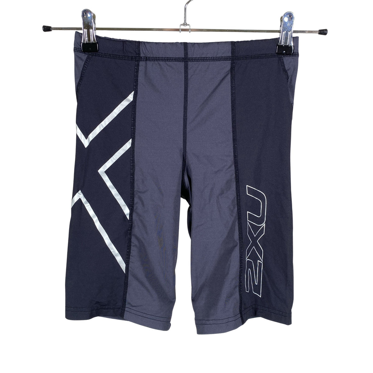 Unisex 2XU - Sports shorts, size 38 - Gray (1)